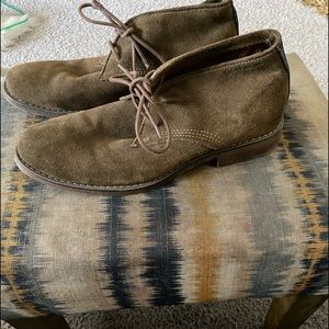 Calvin Klein Mens Green Suede Lace up Boots